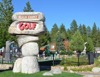 miniature golf course sign