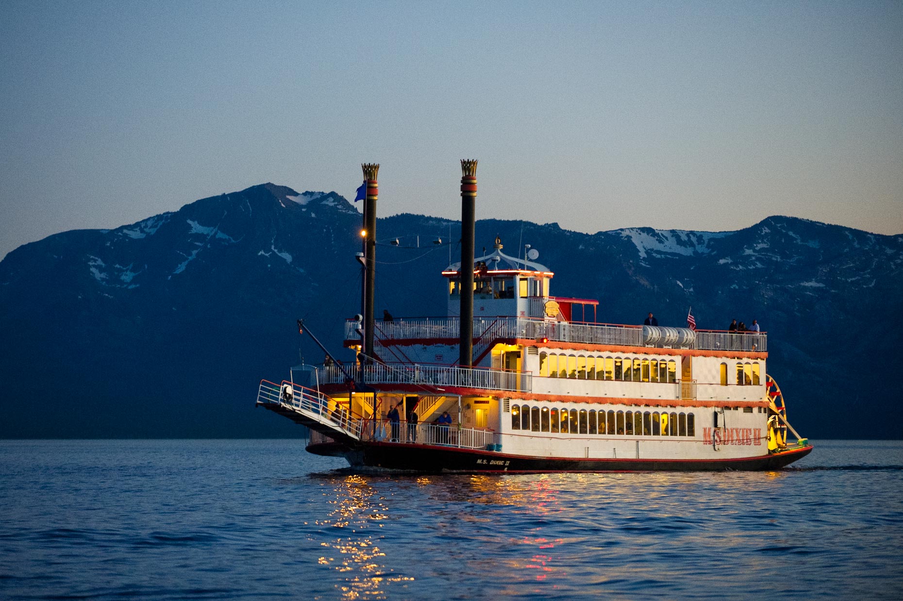 boat cruise on lake tahoe